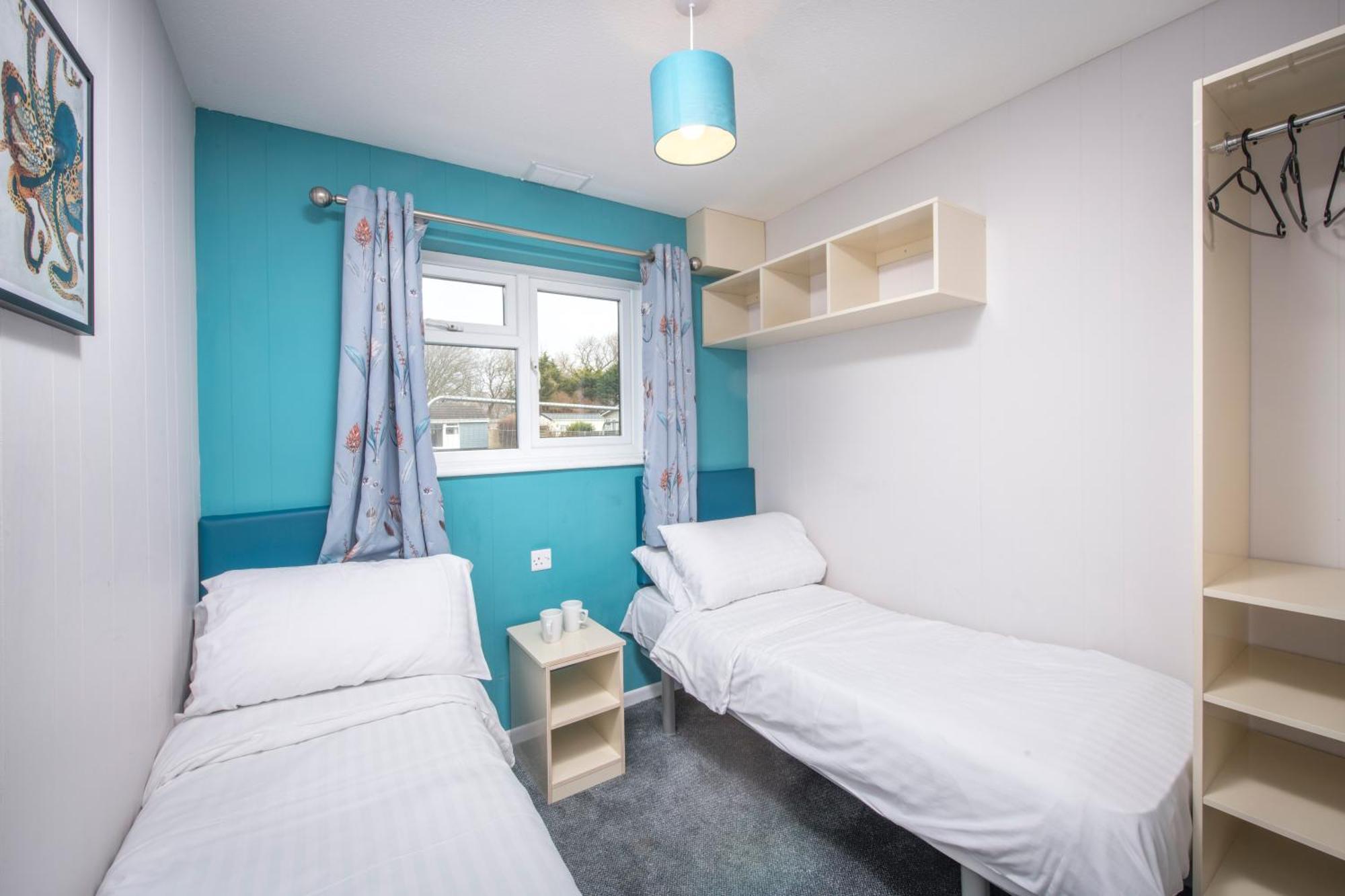 Resort South Bay 3*